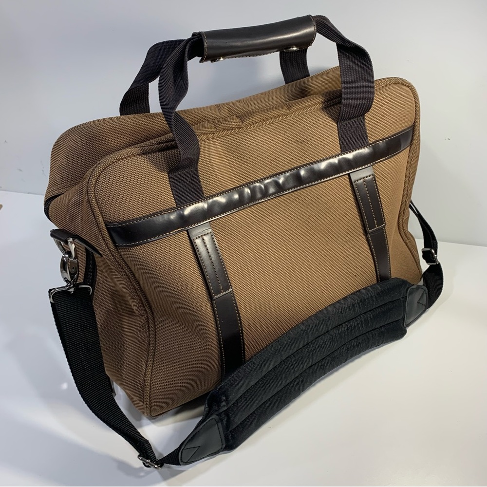 JOE Joseph Abboud Beige Brown Textured Canvas Duffle Bag Carry On Traveler Bag